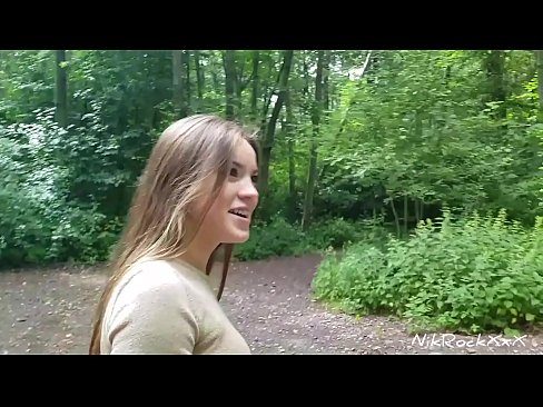 ❤️ Navrhol som Evelíne, aby sme si to rozdali na verejnom mieste! Povedala áno. Potom som ju jebala do zadku a vystriekala sa jej do úst. Potom sa vymočila. ❌ Sex video na nás ❌️
